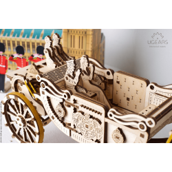 UGEARS Maquette en bois du carrosse royal de Meghan et Henry,  Ugears Puzzles 3d en bois