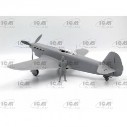 Maquette Avion ICM 1/32, Yak 9 de Roland de la Poype , avec Figurine, 4823044408702