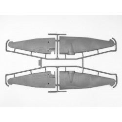 Maquette bombardier 1/48 ICM JU 88A 4 avec personnel au sol et torpille, 4823044409549