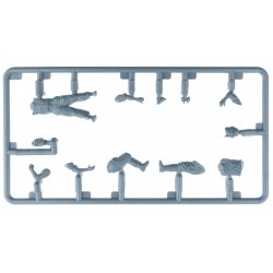 Figurine MiniArt 46024 1/48, PILOTES ALLEMANDS ET ROUMAINS AVEC PERSONNEL AU SOL, 5905049176301