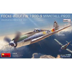 Maquette MiniArt 1/48, Focke-Wulf Fw 190D-9. Mimetall Prod. 1  Basic Kit. Jagdgeschwader 301, 5905049176233