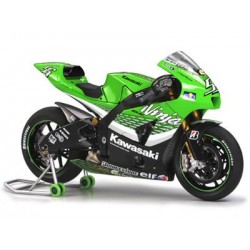 Kawasaki Ninja ZX-RR MotoGP 2006 Tamiya 1/12 – 14109, maquette hyper détaillée de moto gp