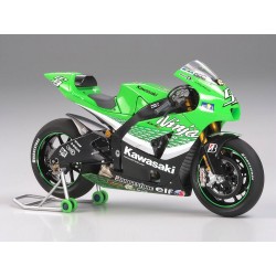 Kawasaki Ninja ZX-RR MotoGP 2006 Tamiya 1/12 – 14109, maquette hyper détaillée de moto gp